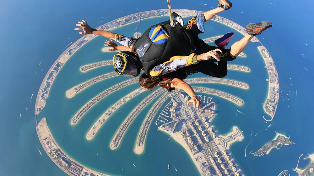 Discover the Adventure of Sky Dive Dubai